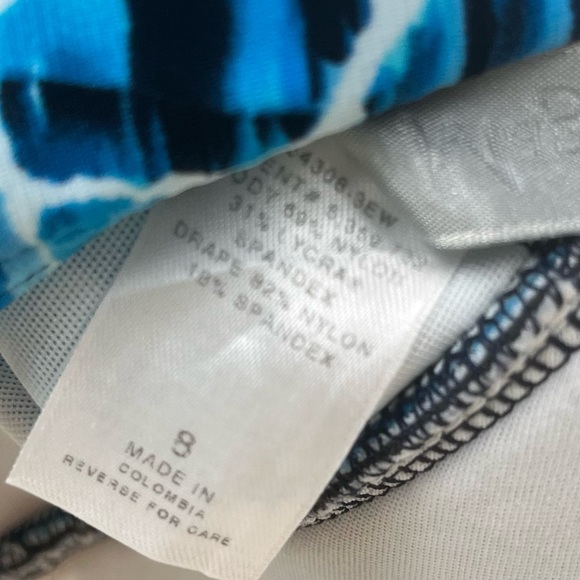 Magicsuit Woman’s one piece swimsuit-blue shades pattern-shirred front-size 8 - Picture 10 of 12